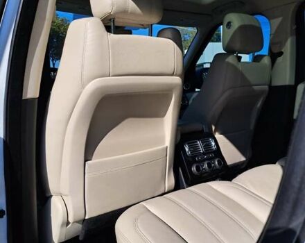 Белый Ленд Ровер Рендж Ровер, объемом двигателя 2.99 л и пробегом 108 тыс. км за 41999 $, фото 9 на Automoto.ua