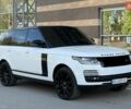 Білий Ленд Ровер Рендж Ровер, об'ємом двигуна 5 л та пробігом 83 тис. км за 55000 $, фото 15 на Automoto.ua