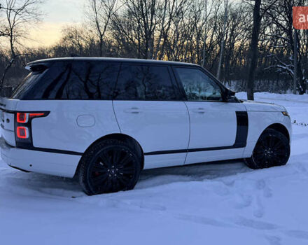 Белый Ленд Ровер Рендж Ровер, объемом двигателя 3 л и пробегом 73 тыс. км за 55000 $, фото 17 на Automoto.ua