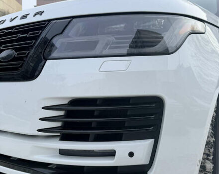 Белый Ленд Ровер Рендж Ровер, объемом двигателя 3 л и пробегом 73 тыс. км за 55000 $, фото 20 на Automoto.ua