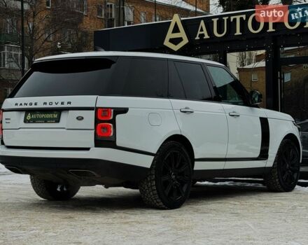Білий Ленд Ровер Рендж Ровер, об'ємом двигуна 4.37 л та пробігом 105 тис. км за 64999 $, фото 21 на Automoto.ua