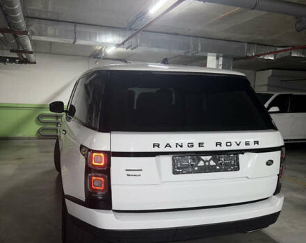 Белый Ленд Ровер Рендж Ровер, объемом двигателя 4.37 л и пробегом 102 тыс. км за 67500 $, фото 18 на Automoto.ua