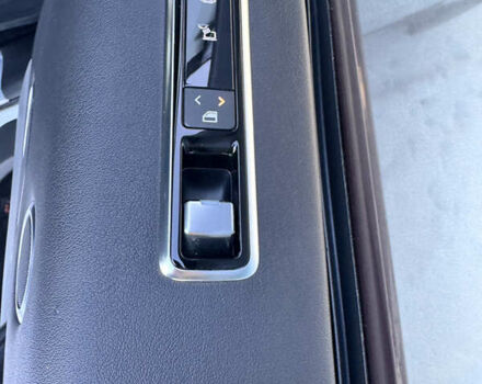 Белый Ленд Ровер Рендж Ровер, объемом двигателя 3 л и пробегом 74 тыс. км за 56000 $, фото 27 на Automoto.ua