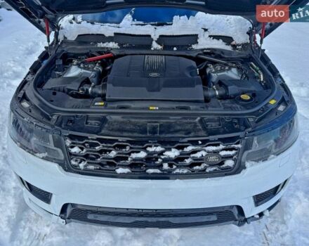 Білий Ленд Ровер Рендж Ровер, об'ємом двигуна 3 л та пробігом 145 тис. км за 14500 $, фото 6 на Automoto.ua