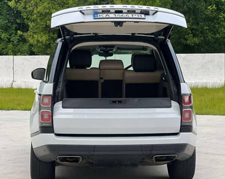 Білий Ленд Ровер Рендж Ровер, об'ємом двигуна 3 л та пробігом 106 тис. км за 47000 $, фото 5 на Automoto.ua