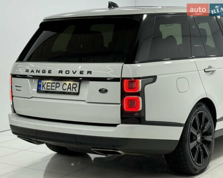 Білий Ленд Ровер Рендж Ровер, об'ємом двигуна 4.37 л та пробігом 104 тис. км за 67000 $, фото 15 на Automoto.ua