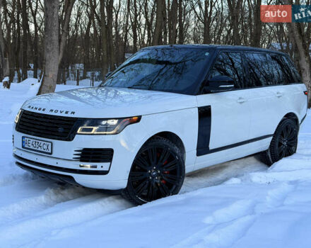Белый Ленд Ровер Рендж Ровер, объемом двигателя 3 л и пробегом 73 тыс. км за 55000 $, фото 1 на Automoto.ua