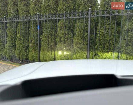 Білий Ленд Ровер Рендж Ровер, об'ємом двигуна 3 л та пробігом 170 тис. км за 49900 $, фото 18 на Automoto.ua