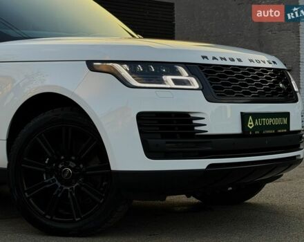 Білий Ленд Ровер Рендж Ровер, об'ємом двигуна 4.37 л та пробігом 105 тис. км за 64999 $, фото 11 на Automoto.ua