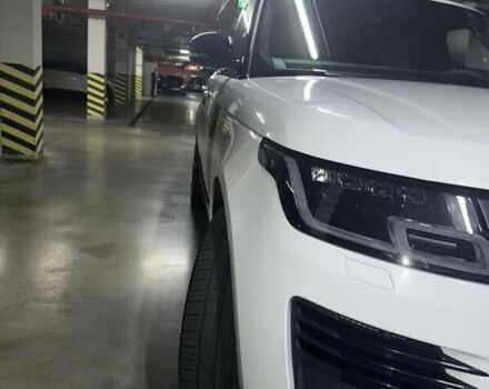 Белый Ленд Ровер Рендж Ровер, объемом двигателя 4.37 л и пробегом 102 тыс. км за 67500 $, фото 16 на Automoto.ua