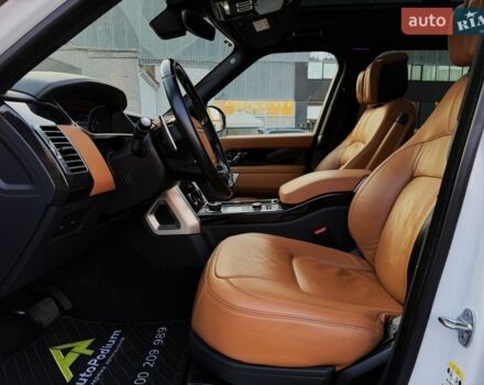 Білий Ленд Ровер Рендж Ровер, об'ємом двигуна 4.37 л та пробігом 105 тис. км за 64999 $, фото 31 на Automoto.ua