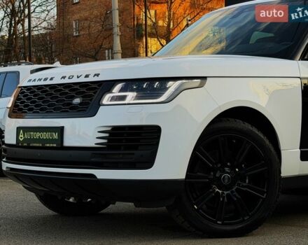 Білий Ленд Ровер Рендж Ровер, об'ємом двигуна 4.37 л та пробігом 105 тис. км за 64999 $, фото 6 на Automoto.ua