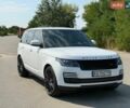 Белый Ленд Ровер Рендж Ровер, объемом двигателя 5 л и пробегом 141 тыс. км за 42000 $, фото 1 на Automoto.ua