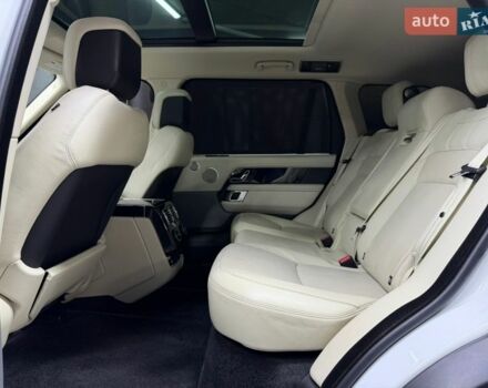 Білий Ленд Ровер Рендж Ровер, об'ємом двигуна 5 л та пробігом 82 тис. км за 54500 $, фото 25 на Automoto.ua