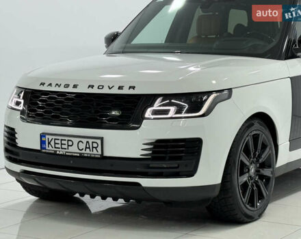 Білий Ленд Ровер Рендж Ровер, об'ємом двигуна 4.37 л та пробігом 104 тис. км за 67000 $, фото 8 на Automoto.ua