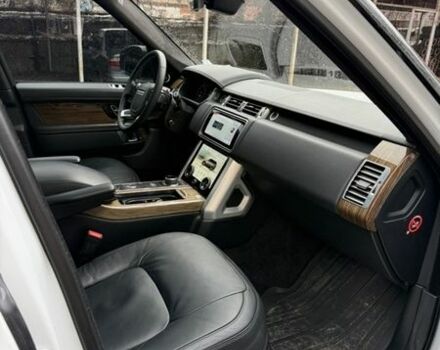 Білий Ленд Ровер Рендж Ровер, об'ємом двигуна 3 л та пробігом 98 тис. км за 51900 $, фото 1 на Automoto.ua