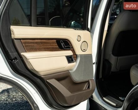 Белый Ленд Ровер Рендж Ровер, объемом двигателя 3 л и пробегом 103 тыс. км за 56900 $, фото 43 на Automoto.ua