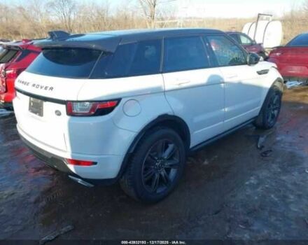 Білий Ленд Ровер Рендж Ровер, об'ємом двигуна 2 л та пробігом 54 тис. км за 4600 $, фото 3 на Automoto.ua