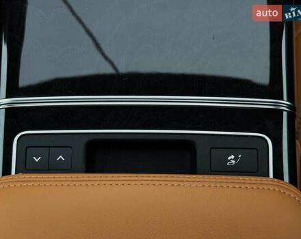 Белый Ленд Ровер Рендж Ровер, объемом двигателя 4.37 л и пробегом 105 тыс. км за 64999 $, фото 41 на Automoto.ua