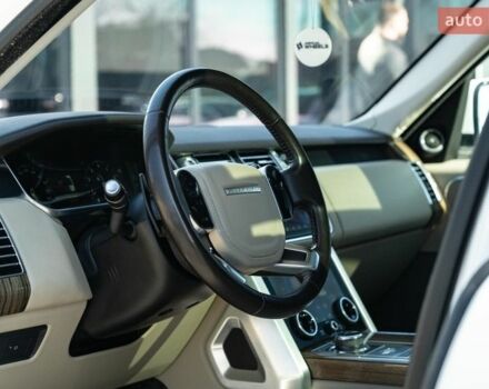 Белый Ленд Ровер Рендж Ровер, объемом двигателя 3 л и пробегом 103 тыс. км за 56900 $, фото 19 на Automoto.ua