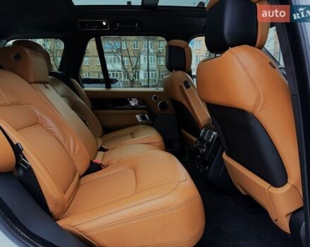 Білий Ленд Ровер Рендж Ровер, об'ємом двигуна 4.37 л та пробігом 105 тис. км за 64999 $, фото 36 на Automoto.ua