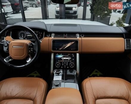 Білий Ленд Ровер Рендж Ровер, об'ємом двигуна 4.37 л та пробігом 105 тис. км за 64999 $, фото 44 на Automoto.ua