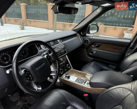 Белый Ленд Ровер Рендж Ровер, объемом двигателя 3 л и пробегом 99 тыс. км за 46000 $, фото 4 на Automoto.ua