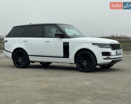 Белый Ленд Ровер Рендж Ровер, объемом двигателя 3 л и пробегом 70 тыс. км за 59000 $, фото 5 на Automoto.ua