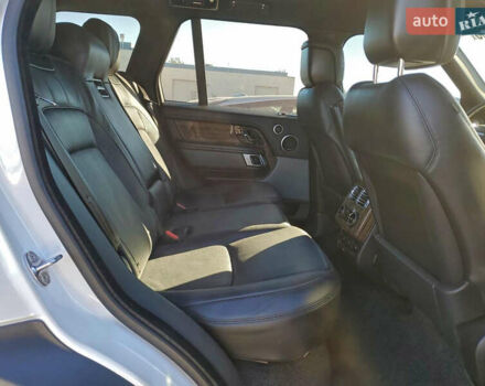 Білий Ленд Ровер Рендж Ровер, об'ємом двигуна 2.99 л та пробігом 155 тис. км за 20900 $, фото 9 на Automoto.ua