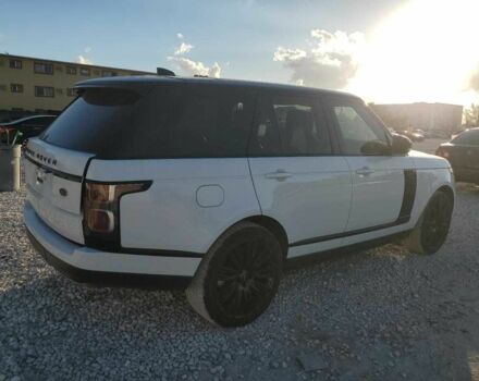 Белый Ленд Ровер Рендж Ровер, объемом двигателя 0 л и пробегом 41 тыс. км за 14000 $, фото 2 на Automoto.ua
