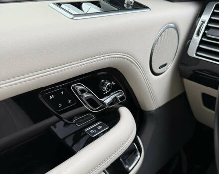 Білий Ленд Ровер Рендж Ровер, об'ємом двигуна 3 л та пробігом 170 тис. км за 49900 $, фото 34 на Automoto.ua