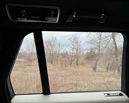 Белый Ленд Ровер Рендж Ровер, объемом двигателя 2.99 л и пробегом 84 тыс. км за 73700 $, фото 2 на Automoto.ua