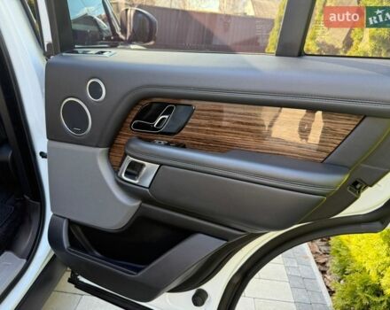 Білий Ленд Ровер Рендж Ровер, об'ємом двигуна 2.99 л та пробігом 156 тис. км за 49900 $, фото 28 на Automoto.ua