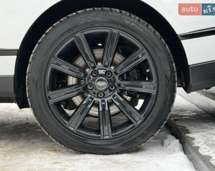 Білий Ленд Ровер Рендж Ровер, об'ємом двигуна 4.37 л та пробігом 105 тис. км за 64999 $, фото 17 на Automoto.ua