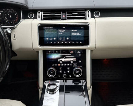 Білий Ленд Ровер Рендж Ровер, об'ємом двигуна 3 л та пробігом 170 тис. км за 49900 $, фото 39 на Automoto.ua