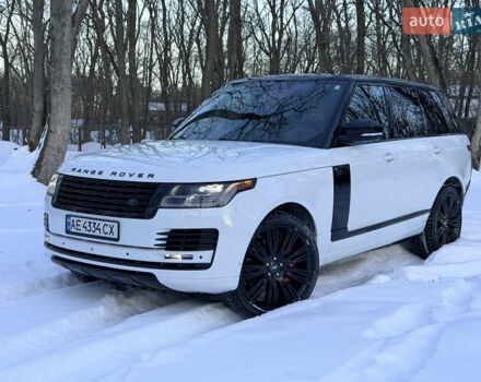 Белый Ленд Ровер Рендж Ровер, объемом двигателя 3 л и пробегом 73 тыс. км за 55000 $, фото 3 на Automoto.ua