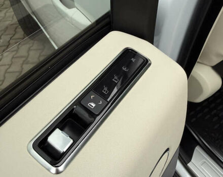 Білий Ленд Ровер Рендж Ровер, об'ємом двигуна 3 л та пробігом 170 тис. км за 49900 $, фото 32 на Automoto.ua