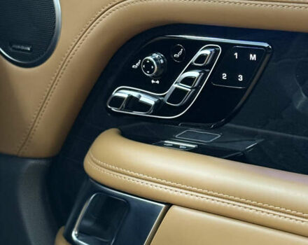 Білий Ленд Ровер Рендж Ровер, об'ємом двигуна 4.37 л та пробігом 104 тис. км за 67000 $, фото 24 на Automoto.ua