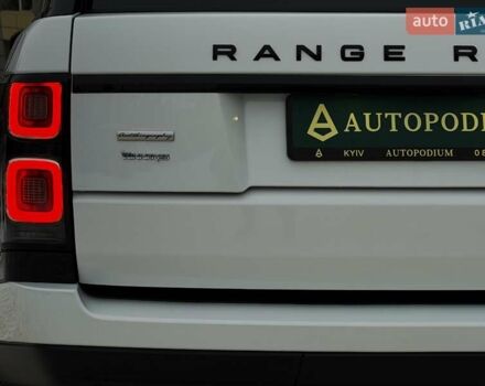 Белый Ленд Ровер Рендж Ровер, объемом двигателя 4.37 л и пробегом 105 тыс. км за 64999 $, фото 25 на Automoto.ua