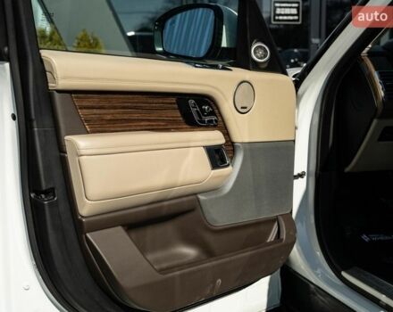 Белый Ленд Ровер Рендж Ровер, объемом двигателя 3 л и пробегом 103 тыс. км за 56900 $, фото 41 на Automoto.ua