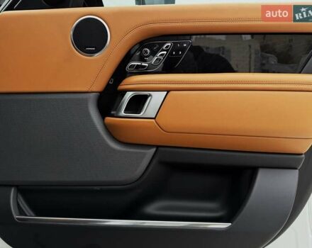 Белый Ленд Ровер Рендж Ровер, объемом двигателя 4.37 л и пробегом 105 тыс. км за 64999 $, фото 37 на Automoto.ua