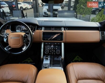 Білий Ленд Ровер Рендж Ровер, об'ємом двигуна 4.37 л та пробігом 105 тис. км за 64999 $, фото 44 на Automoto.ua