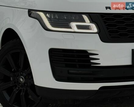 Білий Ленд Ровер Рендж Ровер, об'ємом двигуна 4.37 л та пробігом 105 тис. км за 64999 $, фото 13 на Automoto.ua