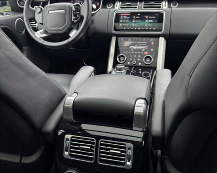 Белый Ленд Ровер Рендж Ровер, объемом двигателя 3 л и пробегом 70 тыс. км за 59000 $, фото 31 на Automoto.ua