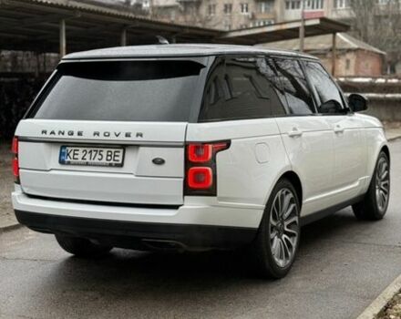 Білий Ленд Ровер Рендж Ровер, об'ємом двигуна 3 л та пробігом 98 тис. км за 51900 $, фото 4 на Automoto.ua