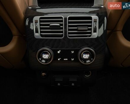 Білий Ленд Ровер Рендж Ровер, об'ємом двигуна 4.37 л та пробігом 105 тис. км за 64999 $, фото 42 на Automoto.ua