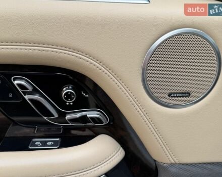 Білий Ленд Ровер Рендж Ровер, об'ємом двигуна 3 л та пробігом 152 тис. км за 41000 $, фото 11 на Automoto.ua