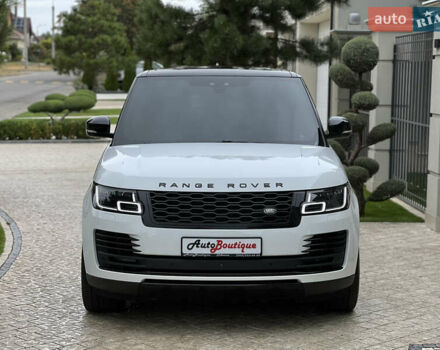 Ленд Ровер Рендж Ровер 2018 в Одессе на Automoto.ua Белый Ленд Ровер Рендж Ровер, объемом двигателя 4.37 л и пробегом 75 тыс. км за 80500 $, фото 1 на Automoto.ua