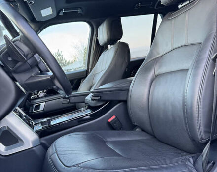 Белый Ленд Ровер Рендж Ровер, объемом двигателя 3 л и пробегом 74 тыс. км за 56000 $, фото 16 на Automoto.ua