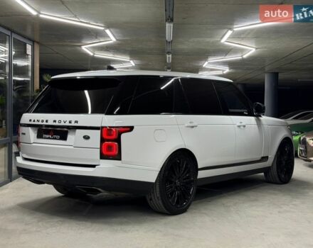 Білий Ленд Ровер Рендж Ровер, об'ємом двигуна 5 л та пробігом 82 тис. км за 54500 $, фото 15 на Automoto.ua